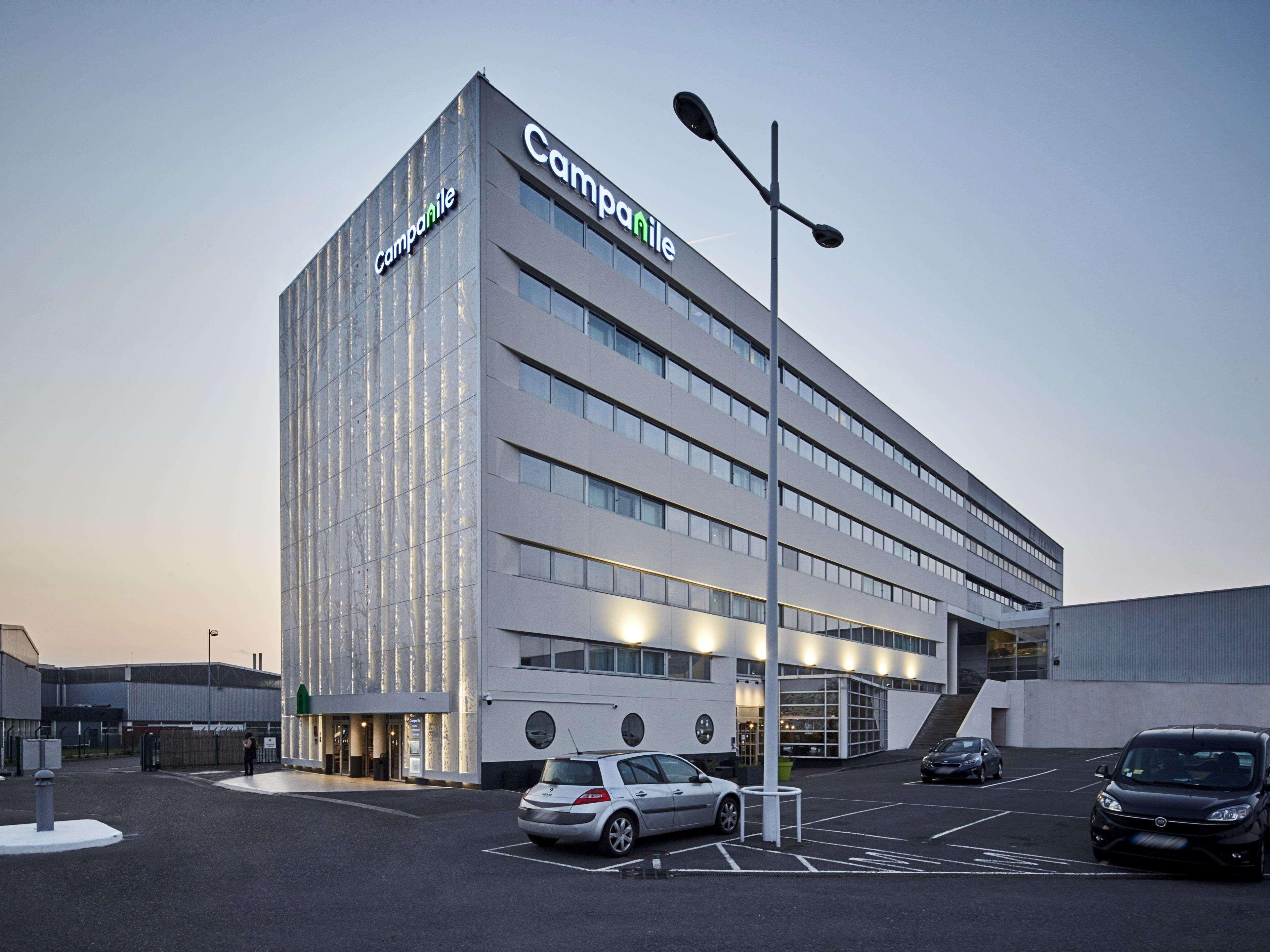 Radisson Hotel Paris Le Bourget Exterior photo