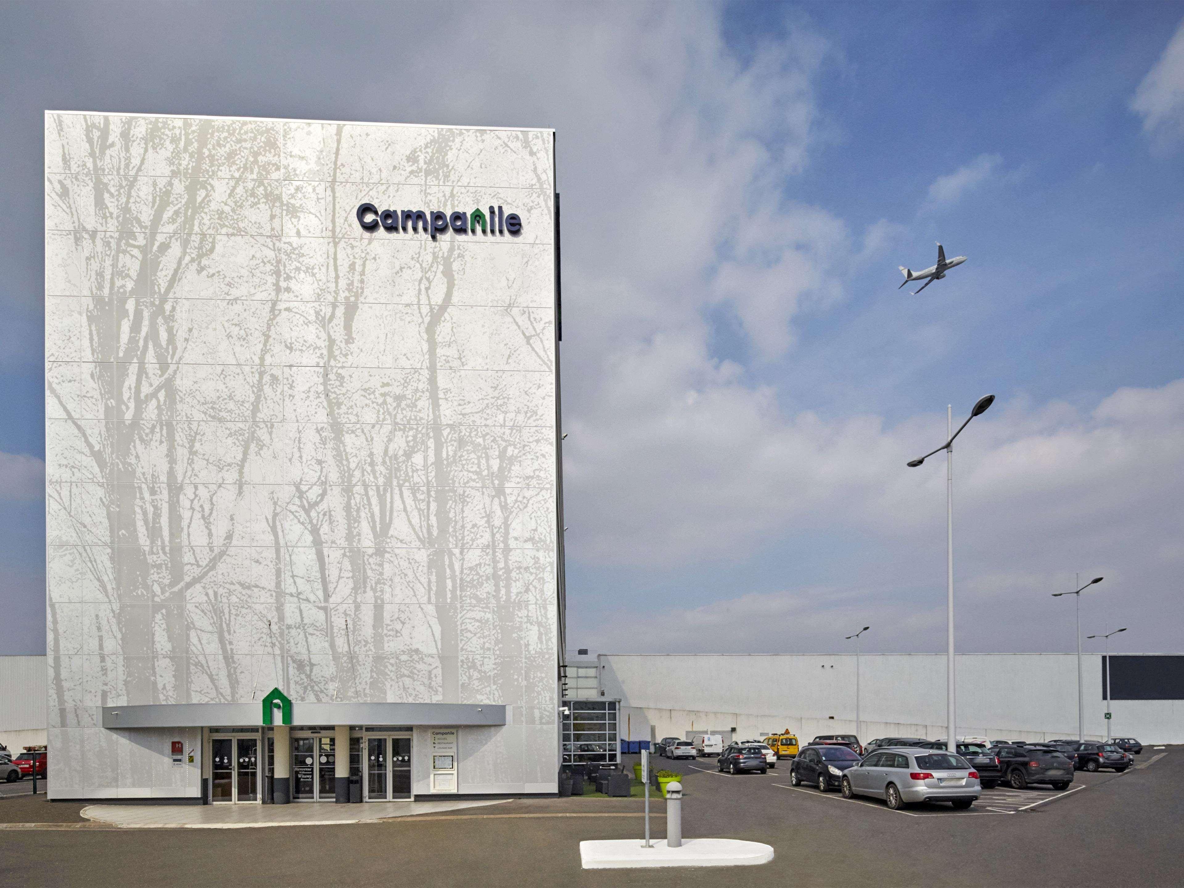 Radisson Hotel Paris Le Bourget Exterior photo
