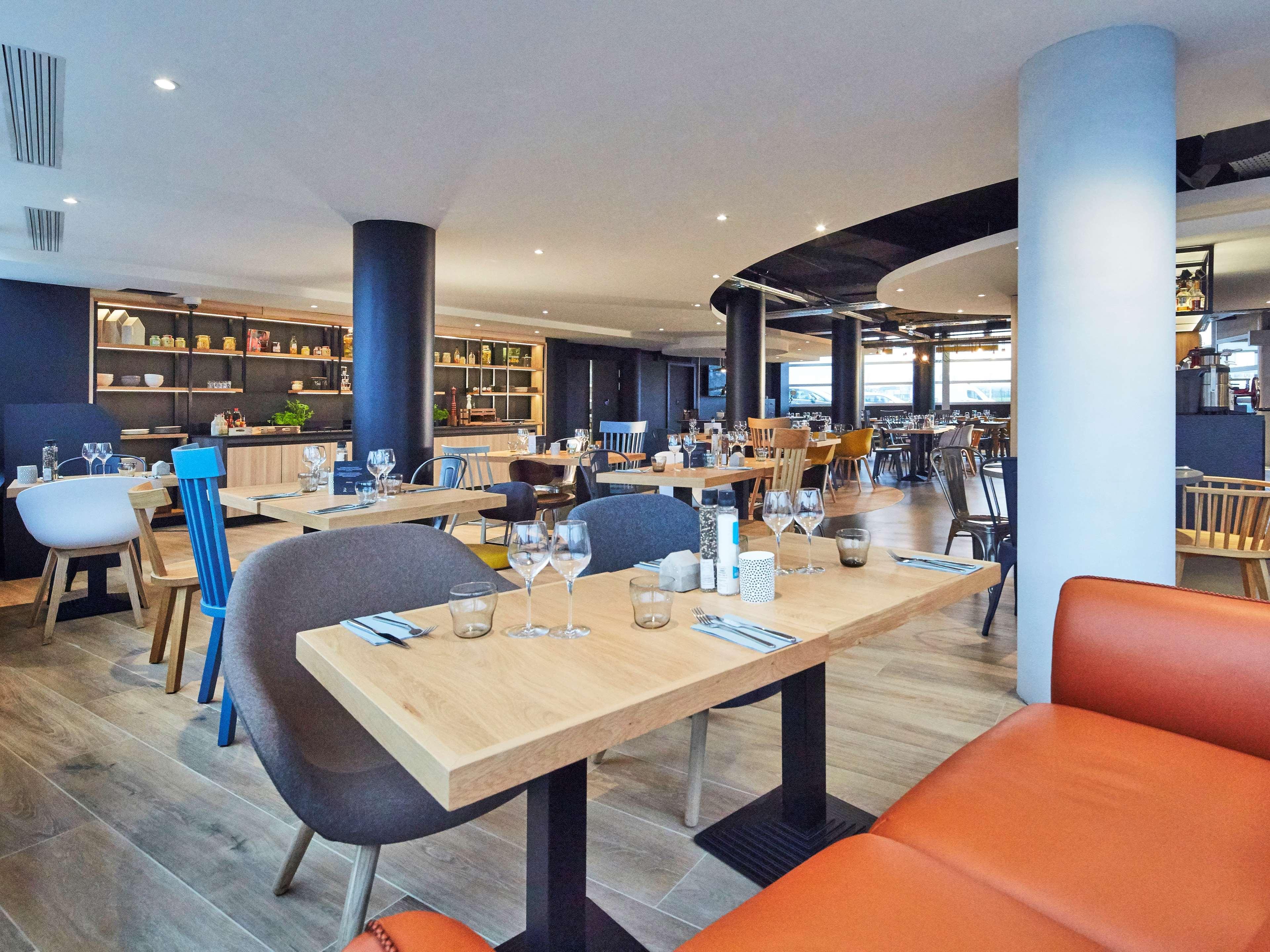 Radisson Hotel Paris Le Bourget Exterior photo